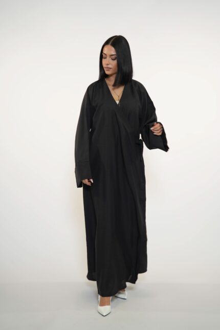 Ryeza Wickel Abaya – Elegantes Schwarz für zeitlose Eleganz